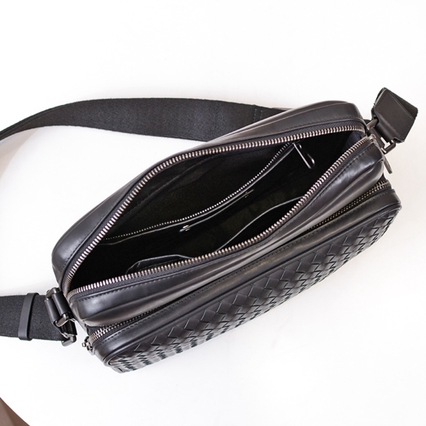 ボッテガヴェネタバッグ全体デザイン